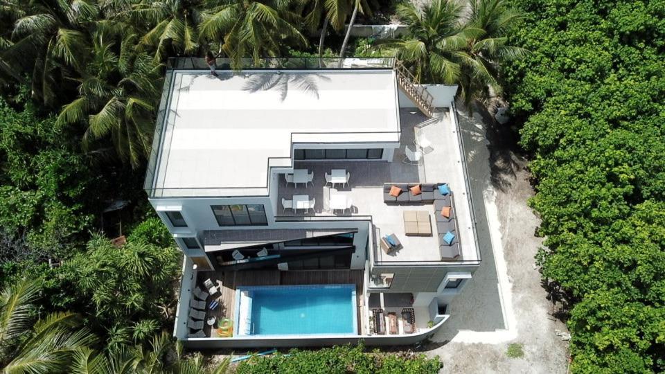 Unwind Dhigurah Hotel ดิห์กูราห์ ภายนอก รูปภาพ