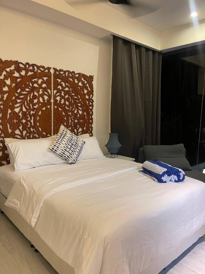Unwind Dhigurah Hotel ดิห์กูราห์ ภายนอก รูปภาพ