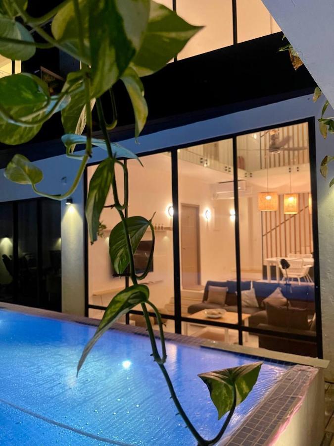 Unwind Dhigurah Hotel ดิห์กูราห์ ภายนอก รูปภาพ