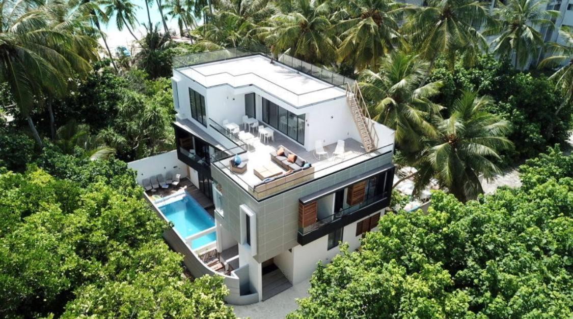 Unwind Dhigurah Hotel ดิห์กูราห์ ภายนอก รูปภาพ